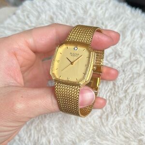 Vintage Bulova Quartz Gold Watch
